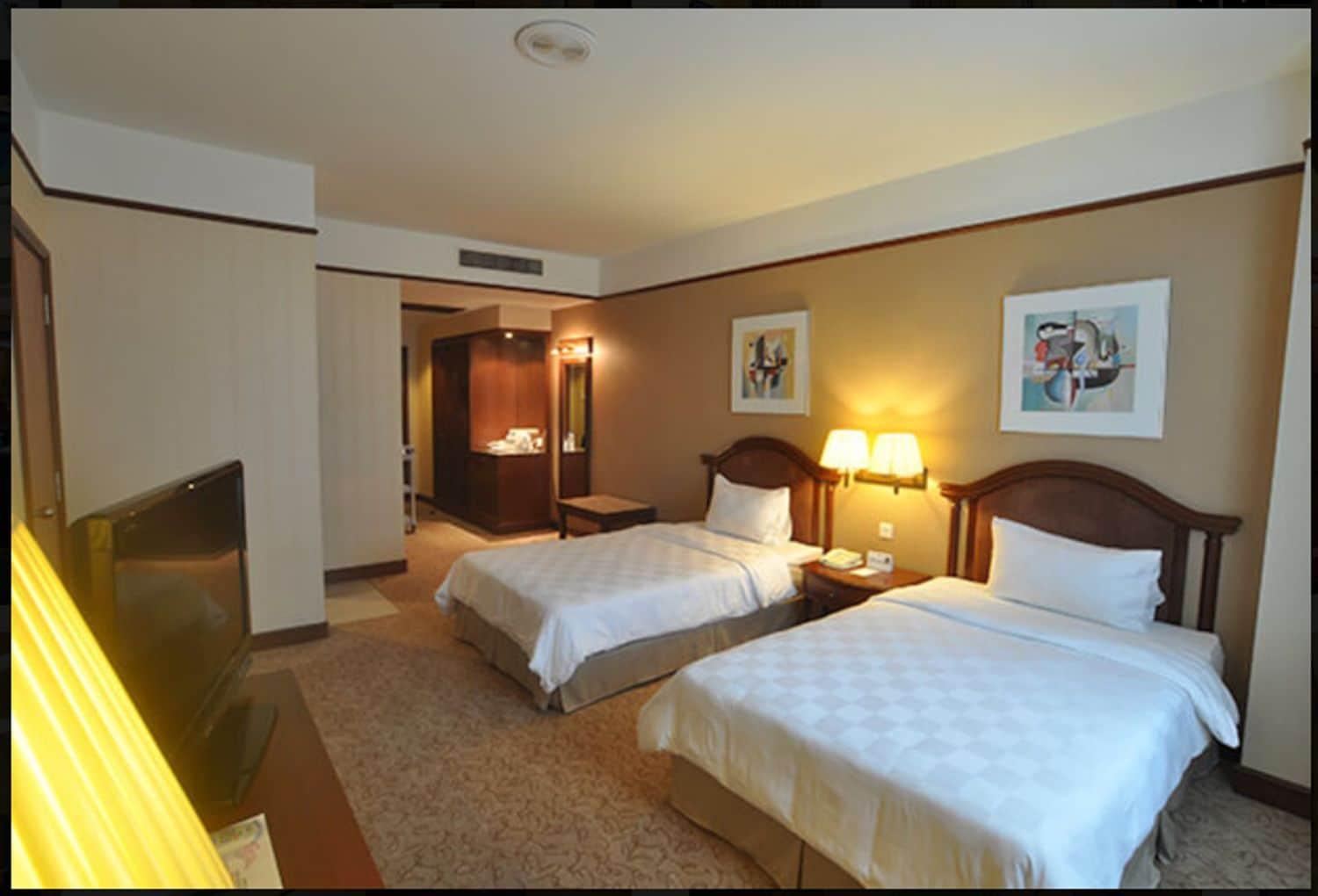 Gbw Hotel Johor Bahru Exterior photo